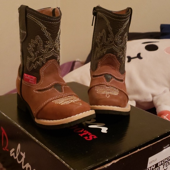 New - Picture 2 of 4